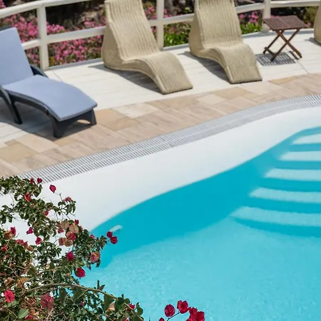 Nama Super Paradise Beach (Mykonos)