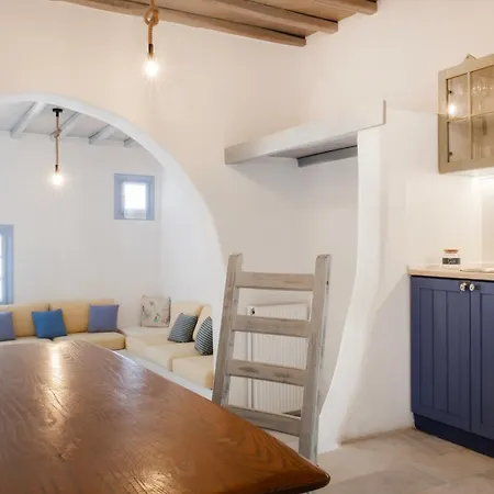 Nama * Παραλία Super Paradise