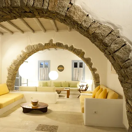 Nama * Παραλία Super Paradise