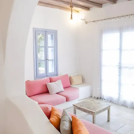 Nama Super Paradise Beach (Mykonos)