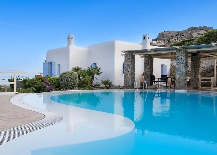 Nama * Super Paradise Beach (Mykonos)